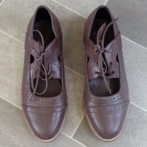Bali Elf Scandinavia Brown Leather Oxfords